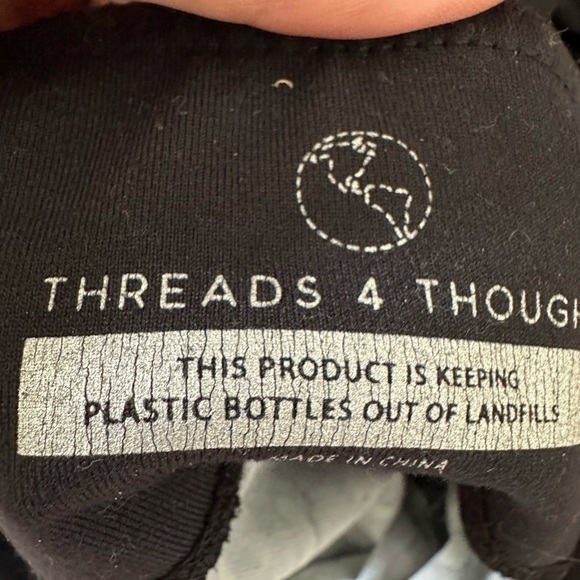 Camouflage Threads 4 Thoughts green and black leggings with mesh size M - Picture 3 of 3